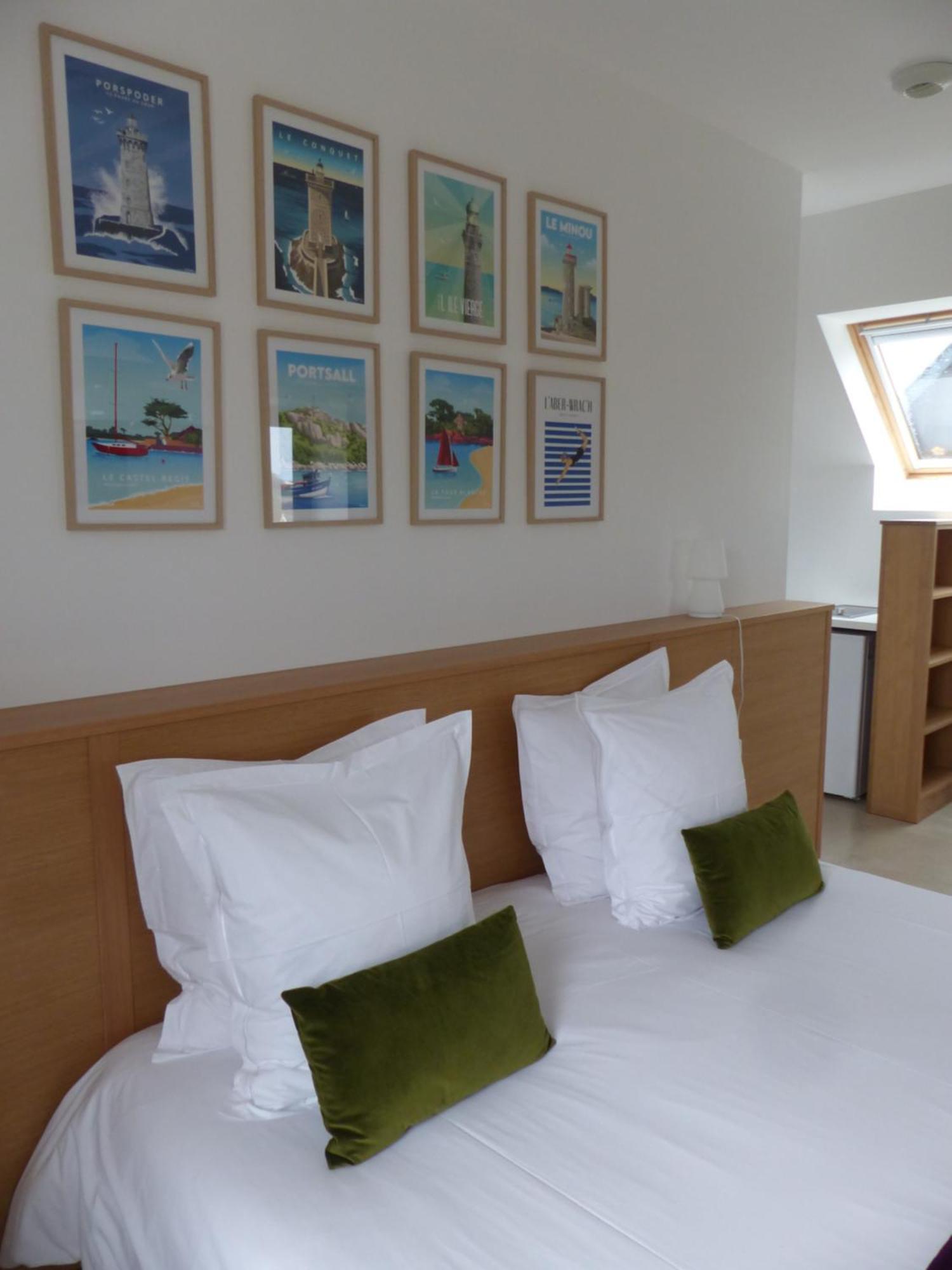 Les Chambres D'Hotes De Kerasquer Lannilis Ruang foto